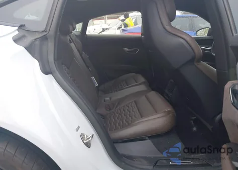 2023 Audi E-Tron Gt Prestige z USA, uszkodzony, nr VIN WAUEJBFW3P7004116